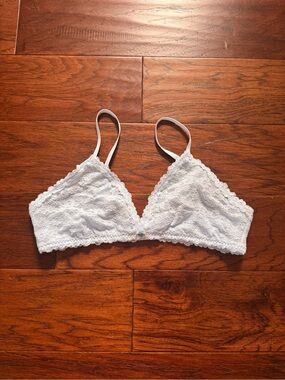 Aerie Show Off Vintage Lace Triangle Bralette Light Blue M